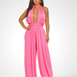 ΒΑΘΥ V HALTER NECK ΜΟΝΤΕΛΟ ΜΕ ΔΕΣΙΜΟ